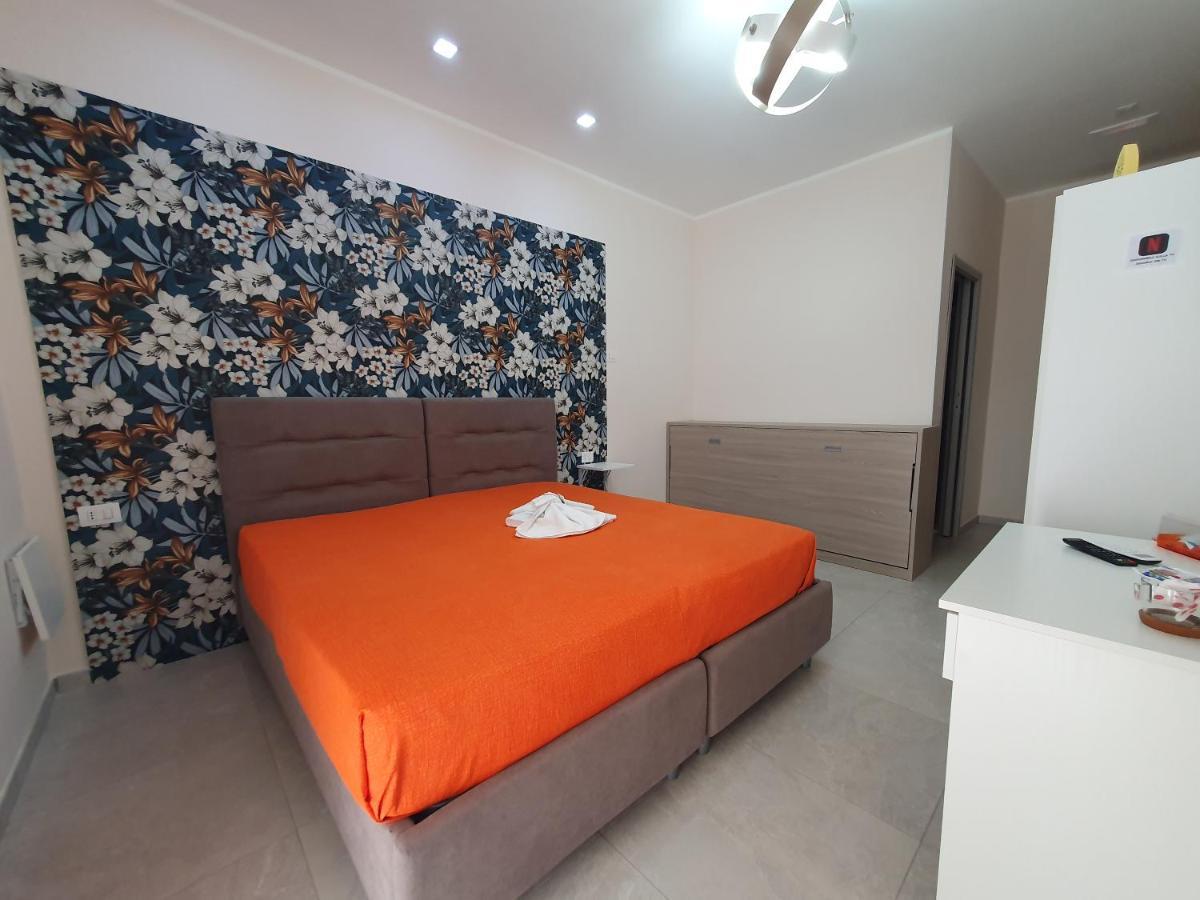 Nazionale Dream 2 Hotel เนเปิลส์ ภายนอก รูปภาพ