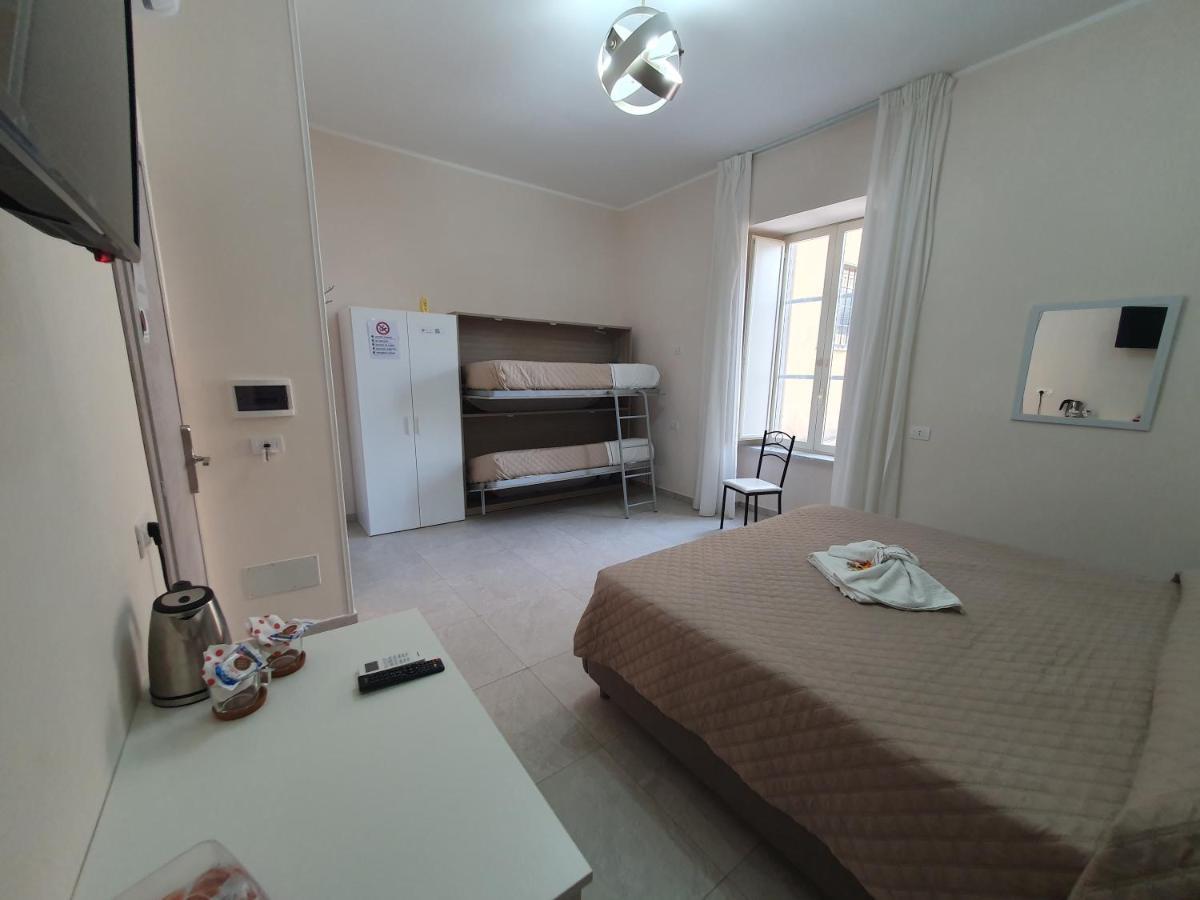 Nazionale Dream 2 Hotel เนเปิลส์ ภายนอก รูปภาพ