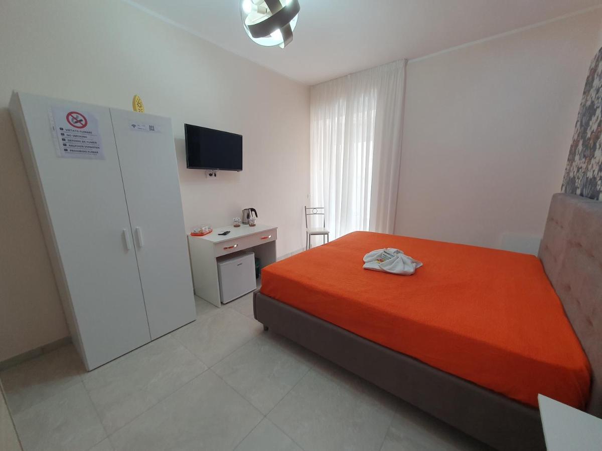 Nazionale Dream 2 Hotel เนเปิลส์ ภายนอก รูปภาพ
