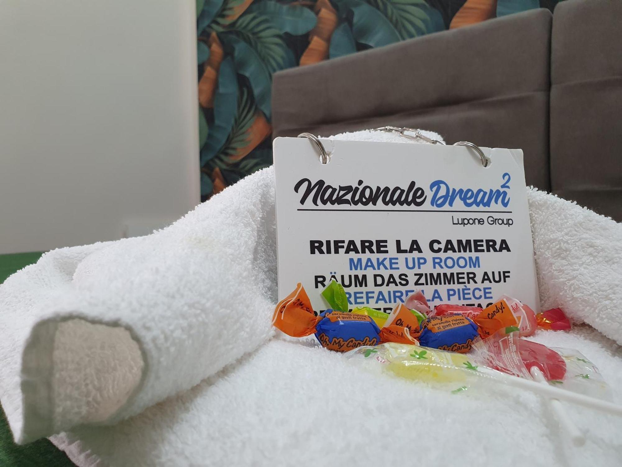 Nazionale Dream 2 Hotel เนเปิลส์ ภายนอก รูปภาพ