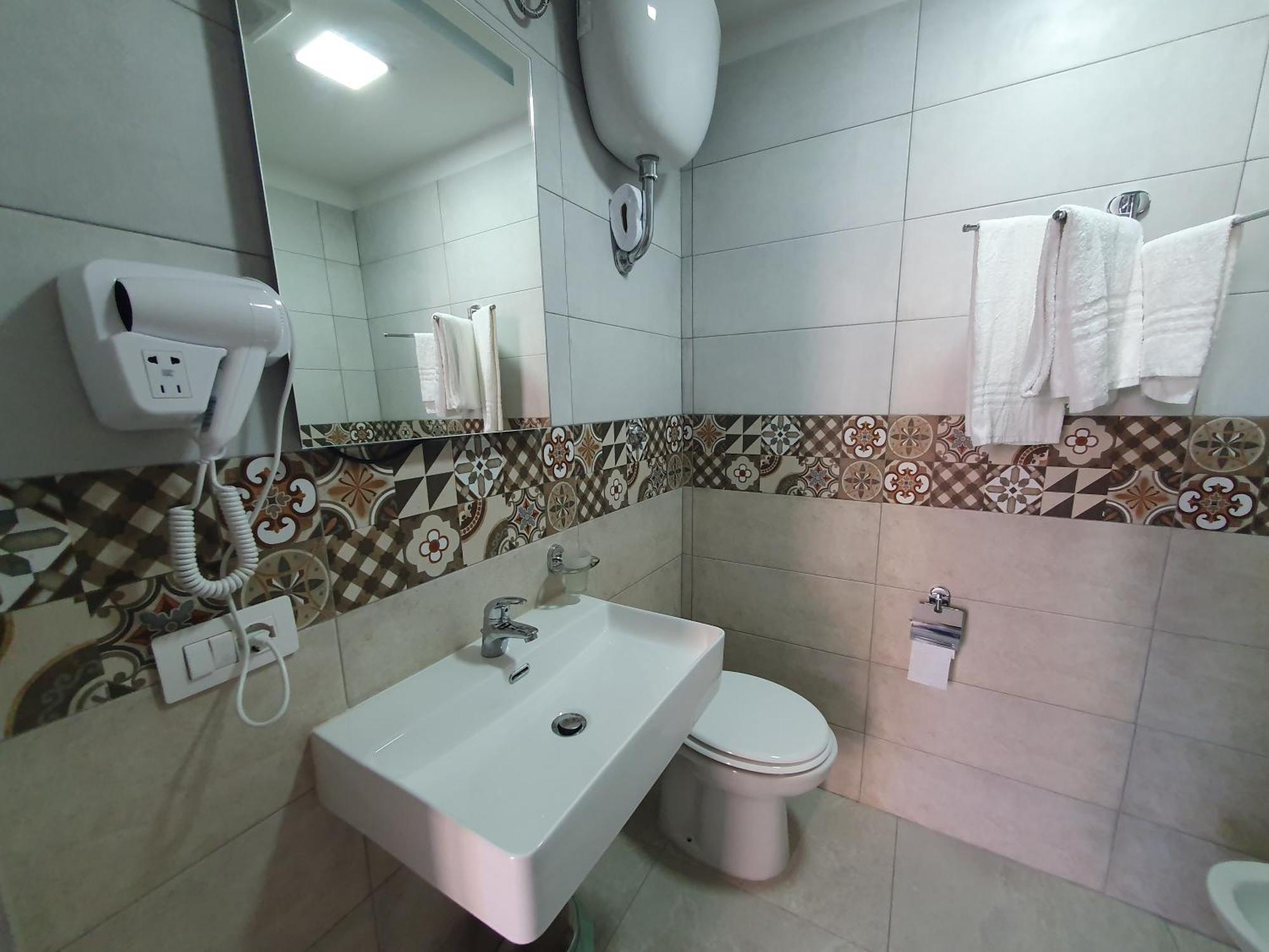 Nazionale Dream 2 Hotel เนเปิลส์ ภายนอก รูปภาพ